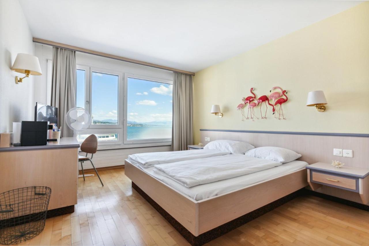 Hotel Becozy Du Self-check In Riviera Edition